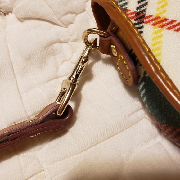 EC Dooney & Bourke Tarten Plaid Small Snap Close Wristlet, Preppy, Festive - Picture 5 of 8